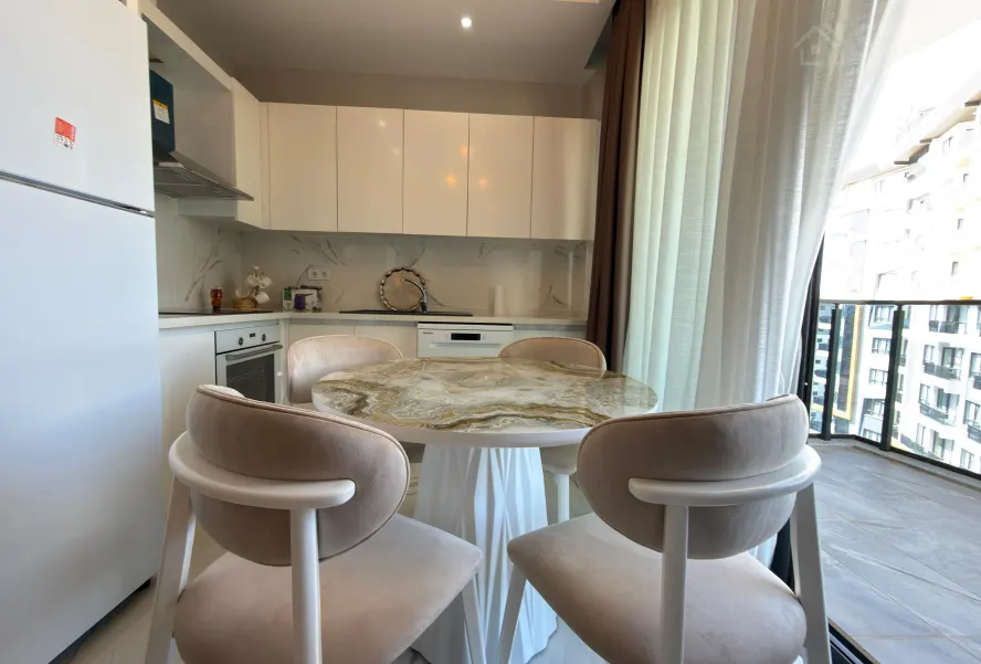2+1, 90m2, WHITE SAIL