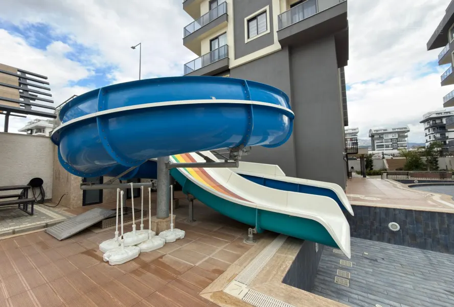 1+1, 54m2, YENISEY YAPARLI TWINS