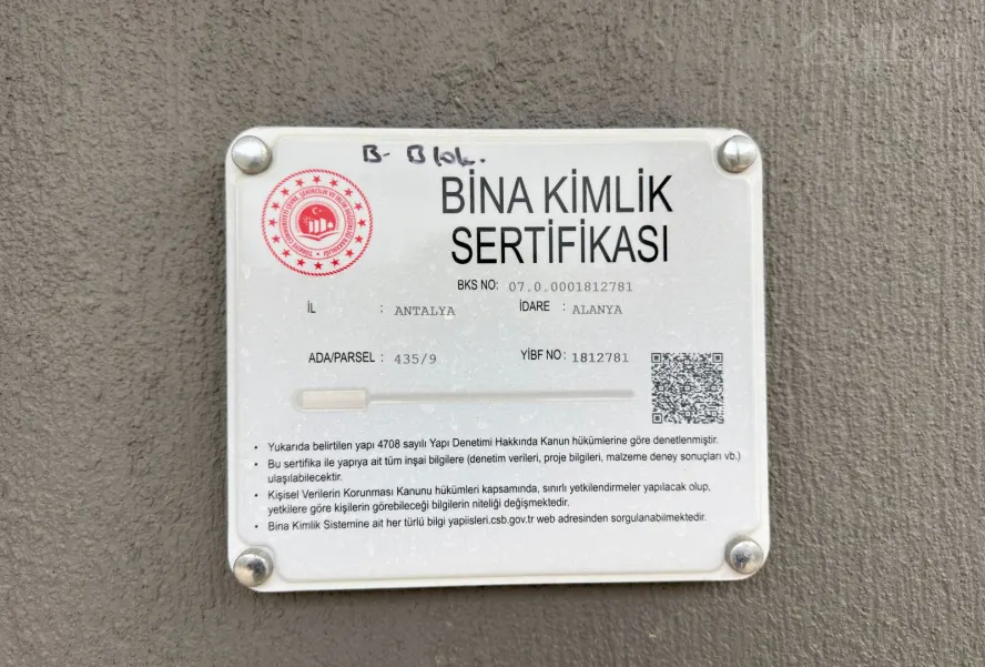 1+1, 54m2, YENISEY YAPARLI TWINS