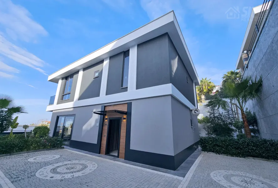 4+1, 230m2, TOPRAK ROYAL VILLAS