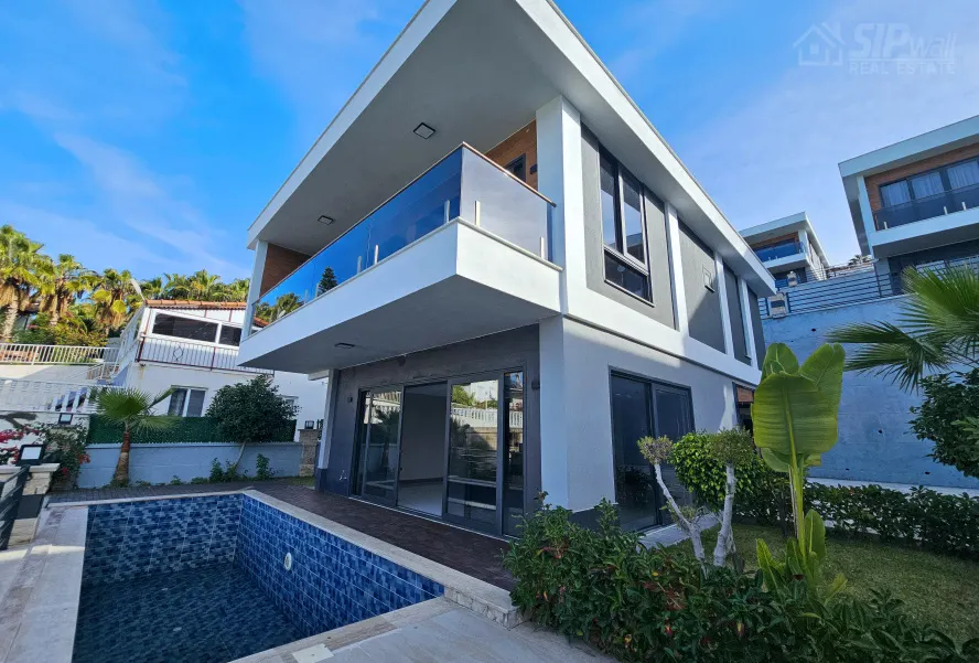 4+1, 230m2, TOPRAK ROYAL VILLAS