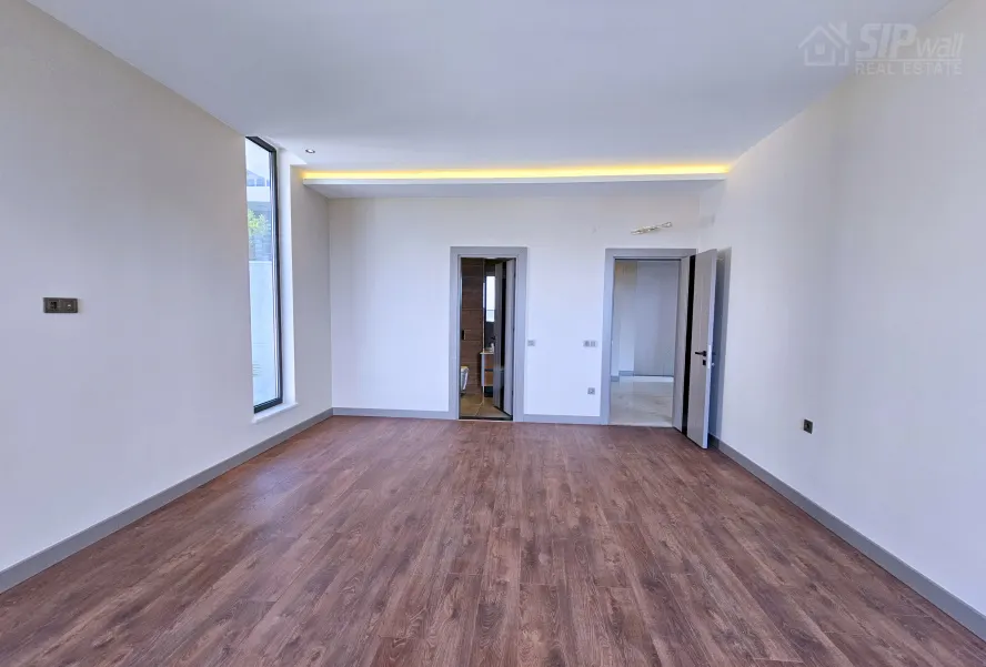 4+1, 230m2, TOPRAK ROYAL VILLAS