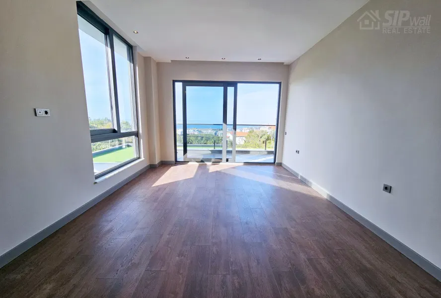 4+1, 230m2, TOPRAK ROYAL VILLAS