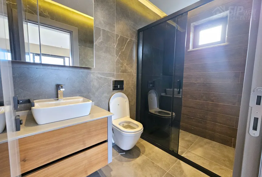 4+1, 230m2, TOPRAK ROYAL VILLAS
