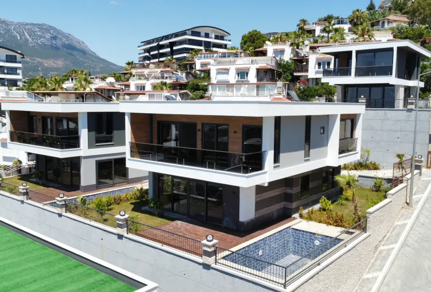 4+1, 230m2, TOPRAK ROYAL VILLAS