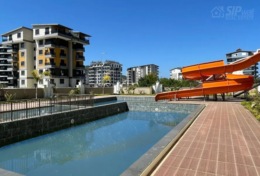 1+1, 53m2, SES MARINE