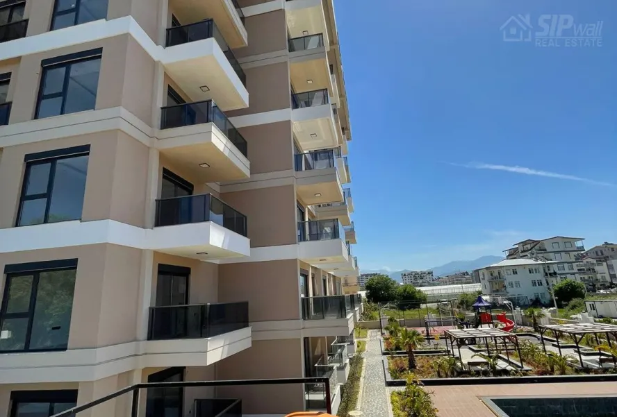 1+1, 53m2, SES MARINE