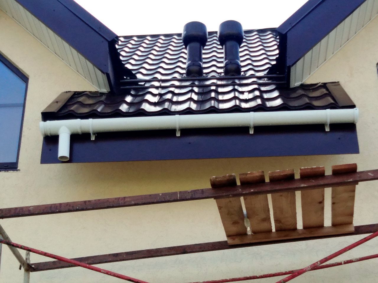 Haus nach Projekt „Garmonija 122.89“, Dorf Shirino: Fassadenverkleidung