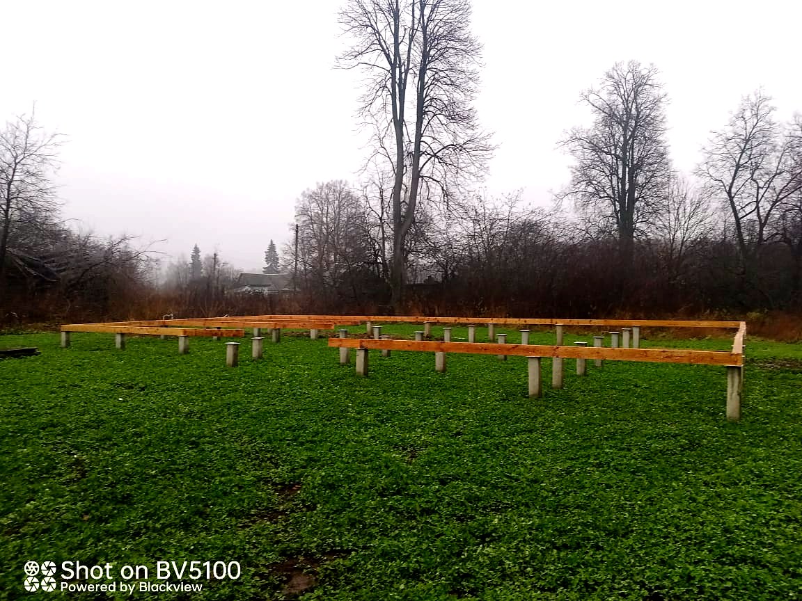 122 m² house built to a custom design, Alferevo village: foundation and sill strapping
