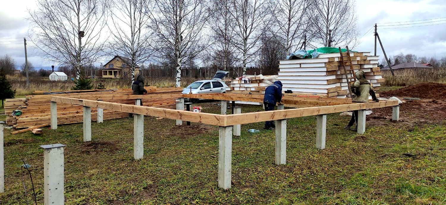 Haus 76 m² nach individuellem Projekt, Dorf Shirokovo: Fundament und Grundrahmen