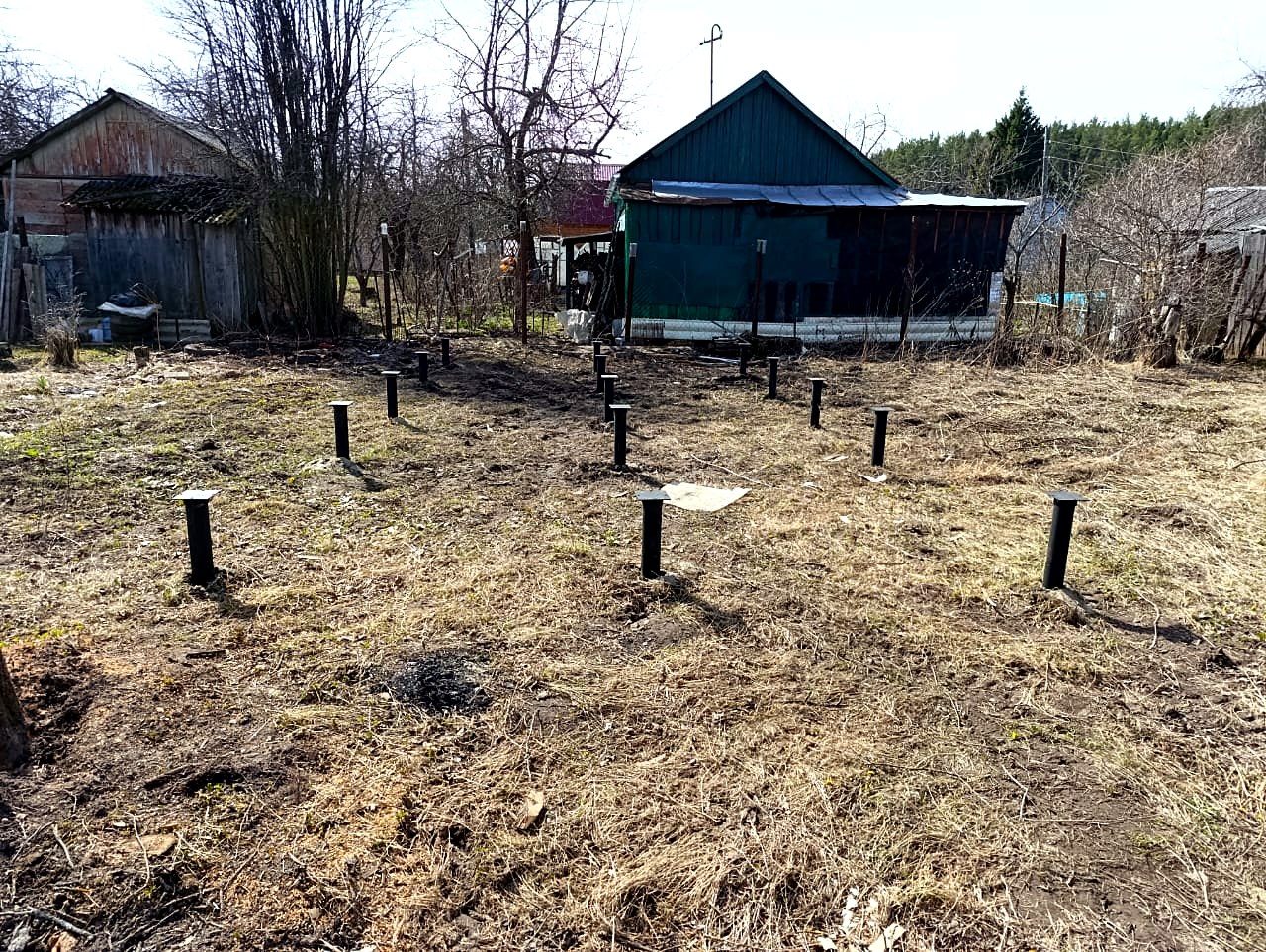 Haus nach individuellem Projekt, SNT „Wischenka“: Fundament und Schwellenrahmen