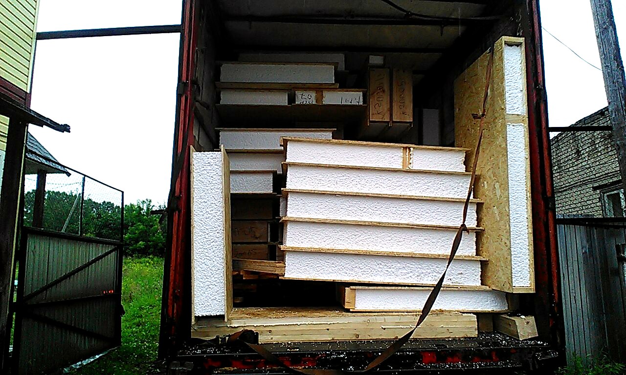 Haus nach individuellem Projekt, Kostroma: Lieferung des Hausbausatzes