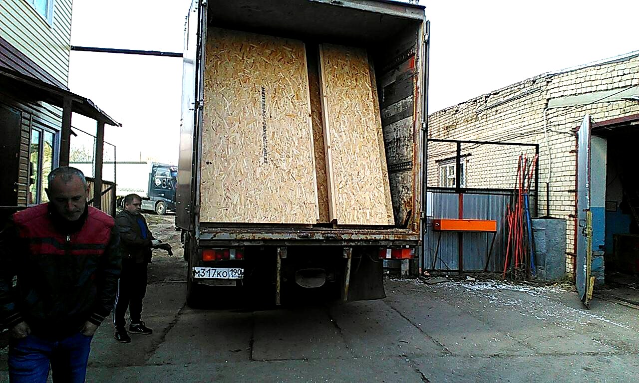 Özel projeye göre ev, Novoe Zavolzhe kasabası: ev kitinin teslimi