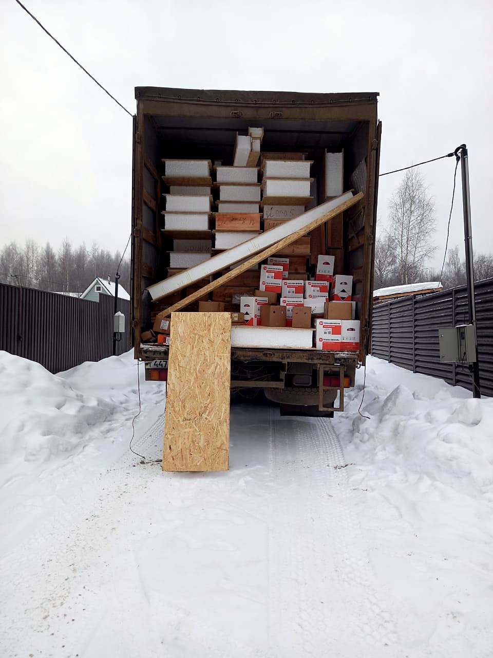 House built to a custom design, Yadrominskoe village: house kit delivery