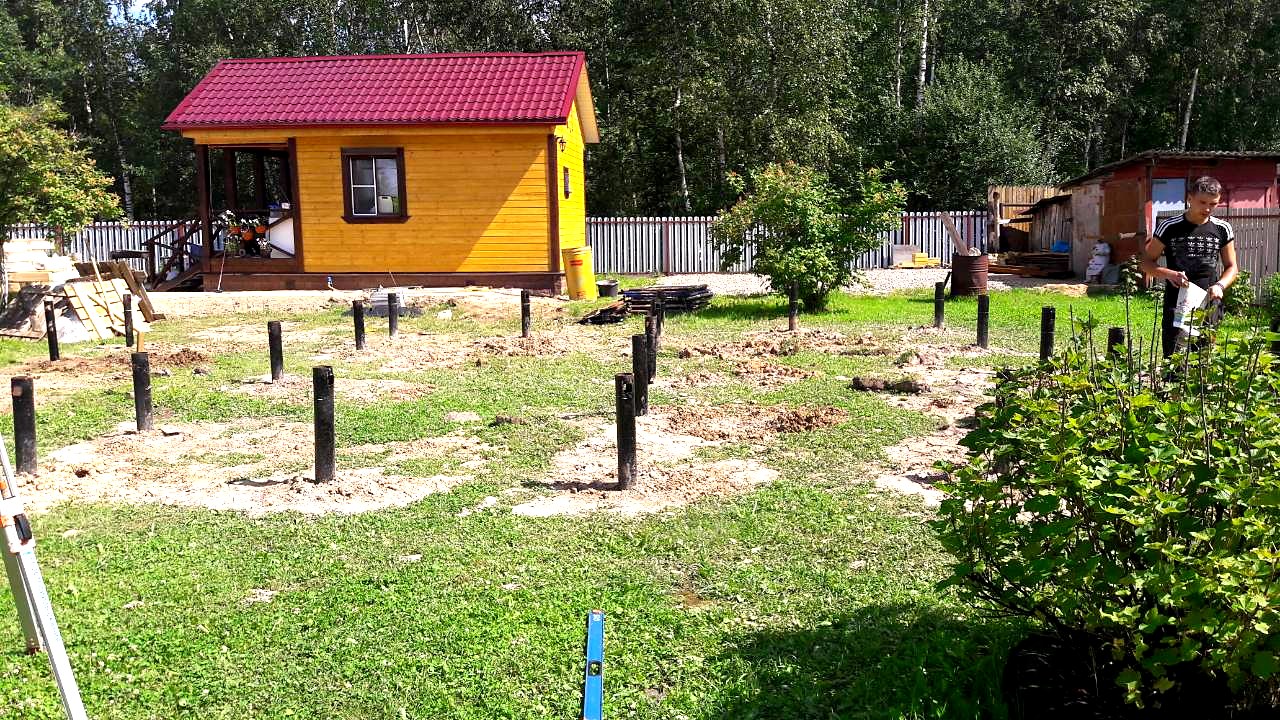 Haus nach individuellem Projekt, SNT „Sarja“: Fundament und Schwellenrahmen