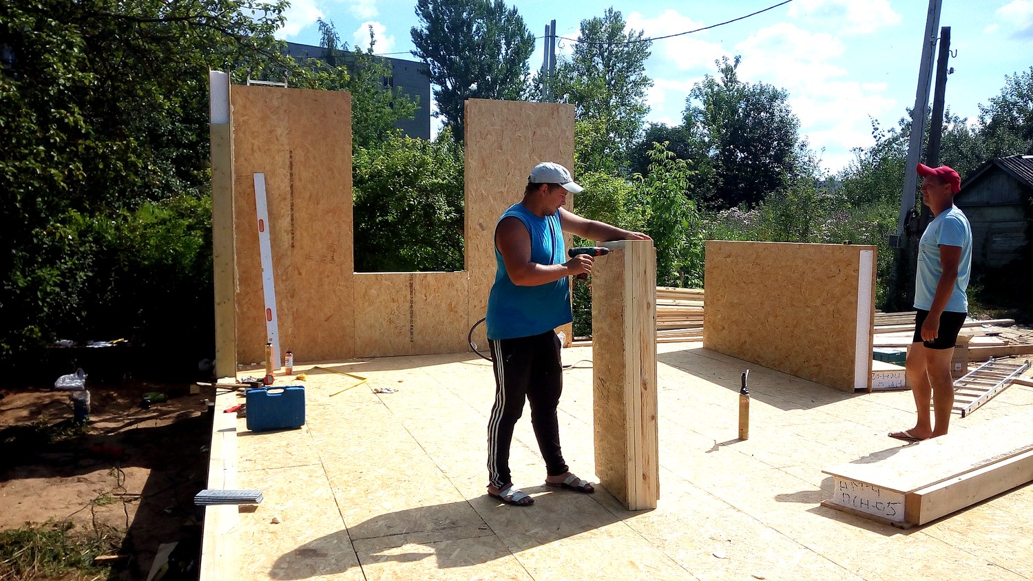 Haus nach Projekt „Gamma“, Gebiet Kostroma: Wandmontage