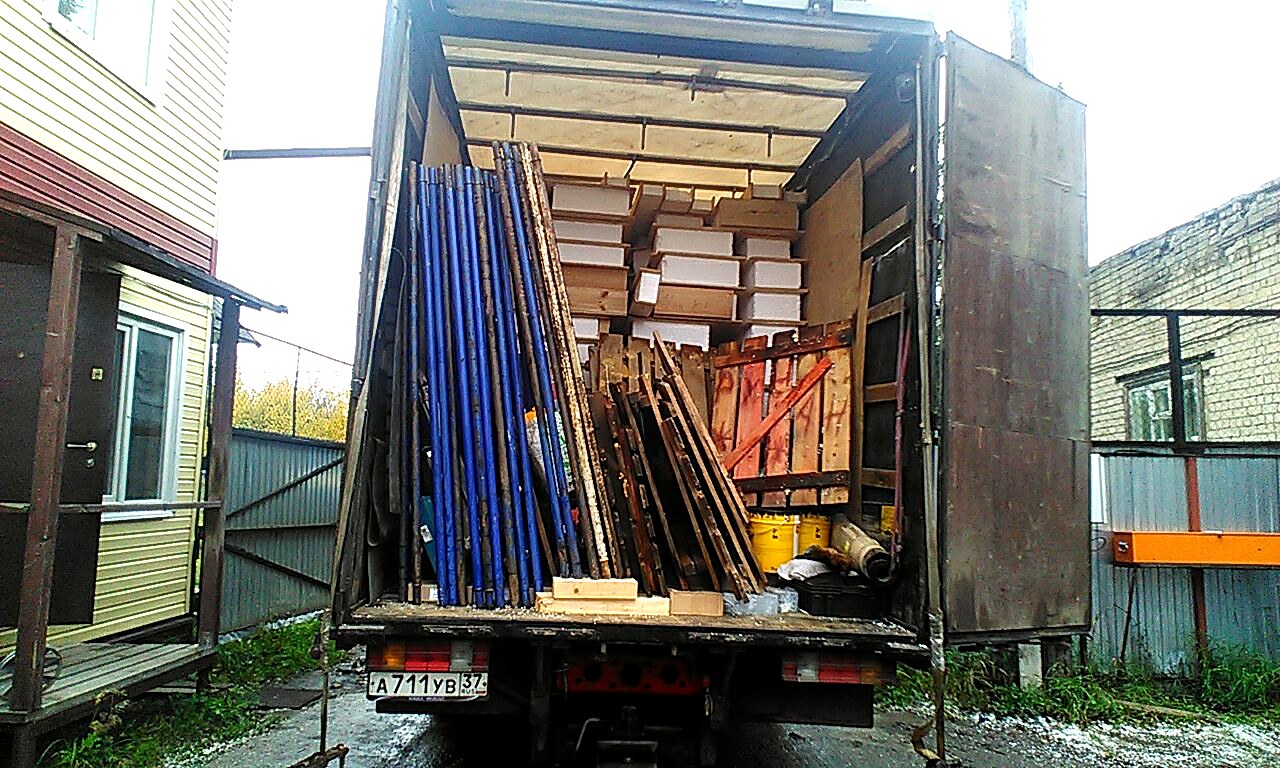 Haus nach Projekt „William 192“, Dorf Timonovo: Lieferung des Hausbausatzes