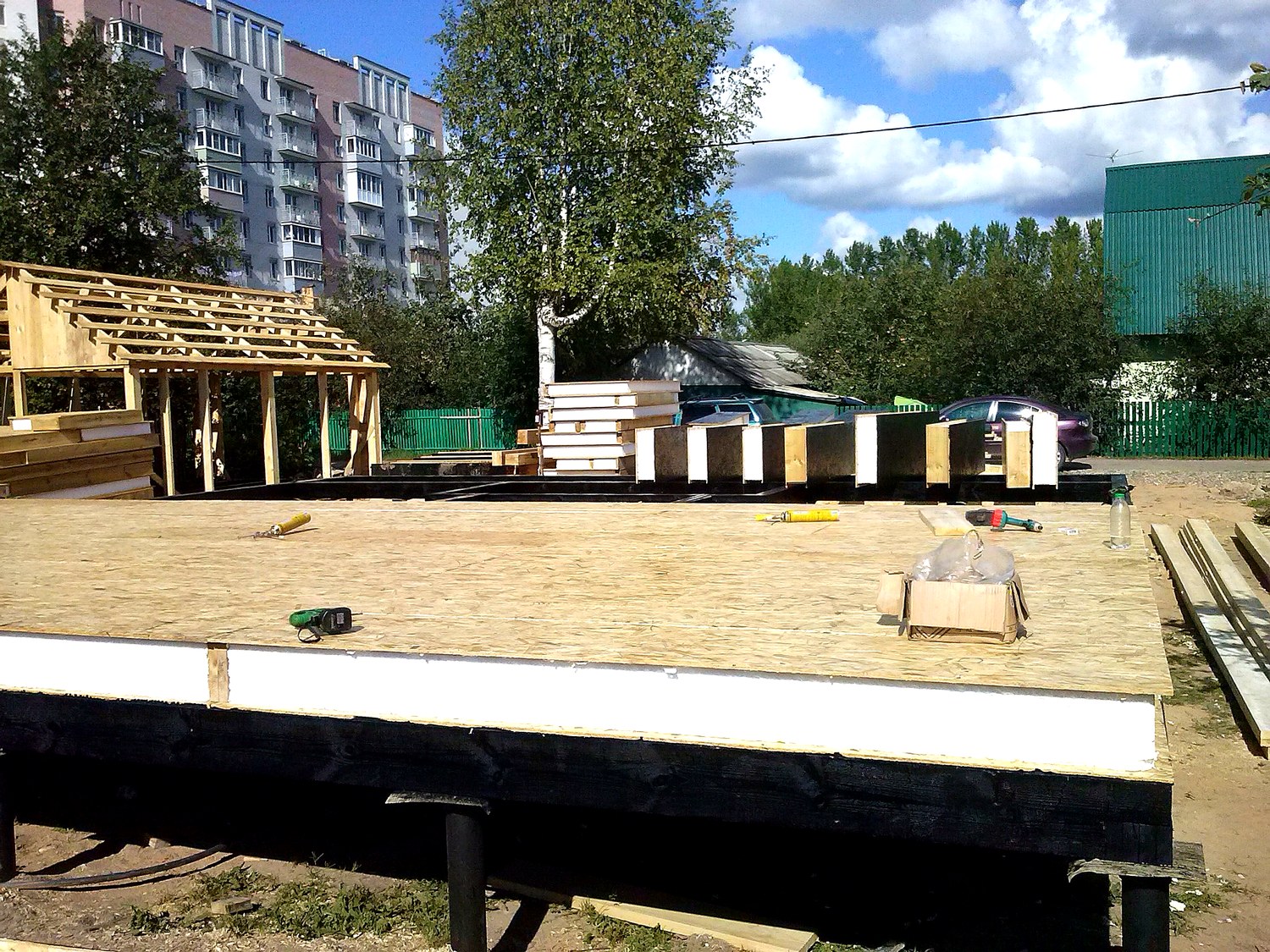 Haus nach individuellem Projekt, Yaroslavl: Fundament und Grundrahmen