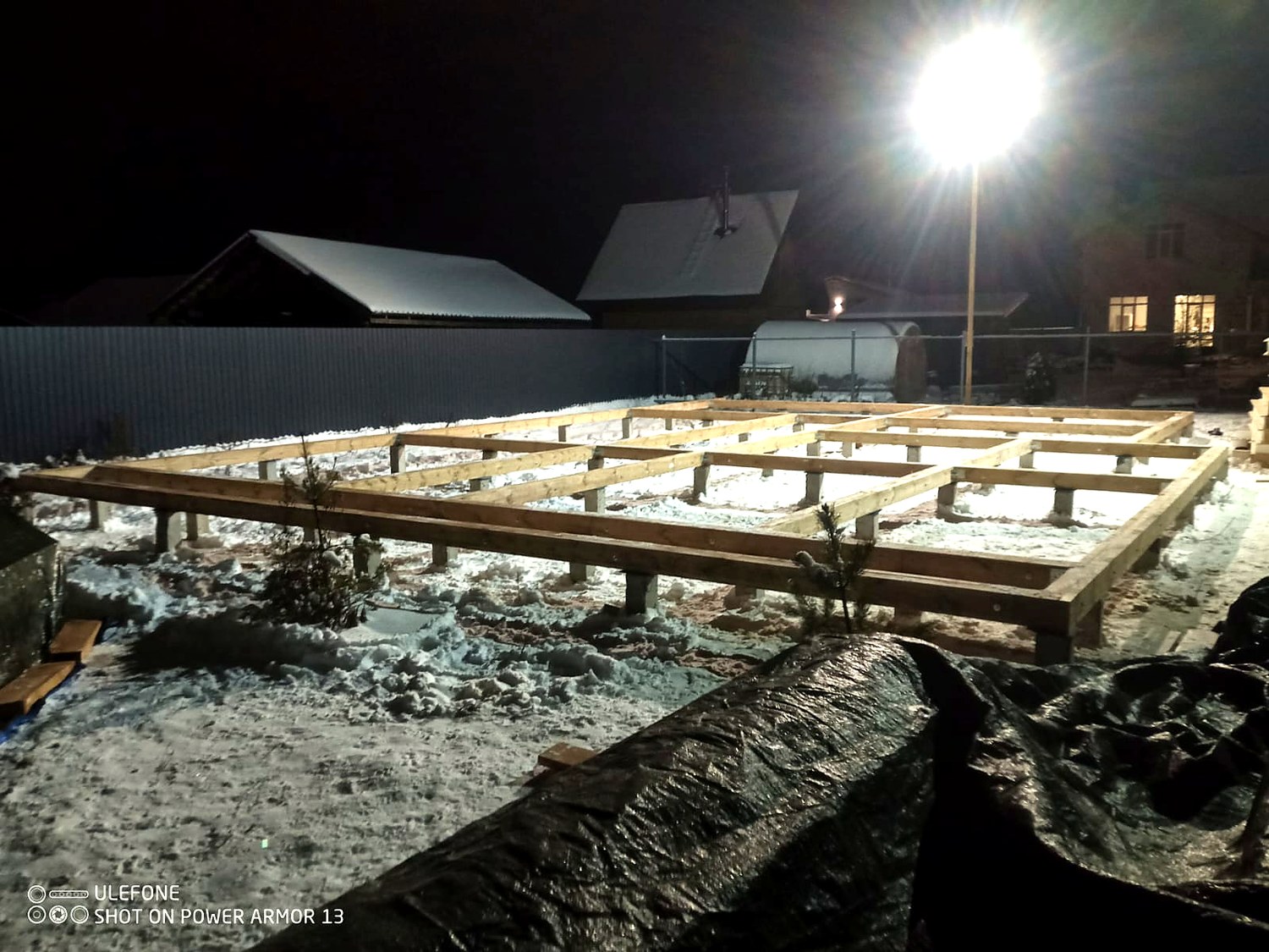 Haus nach individuellem Projekt, Dorf Kukarino: Fundament und Grundrahmen