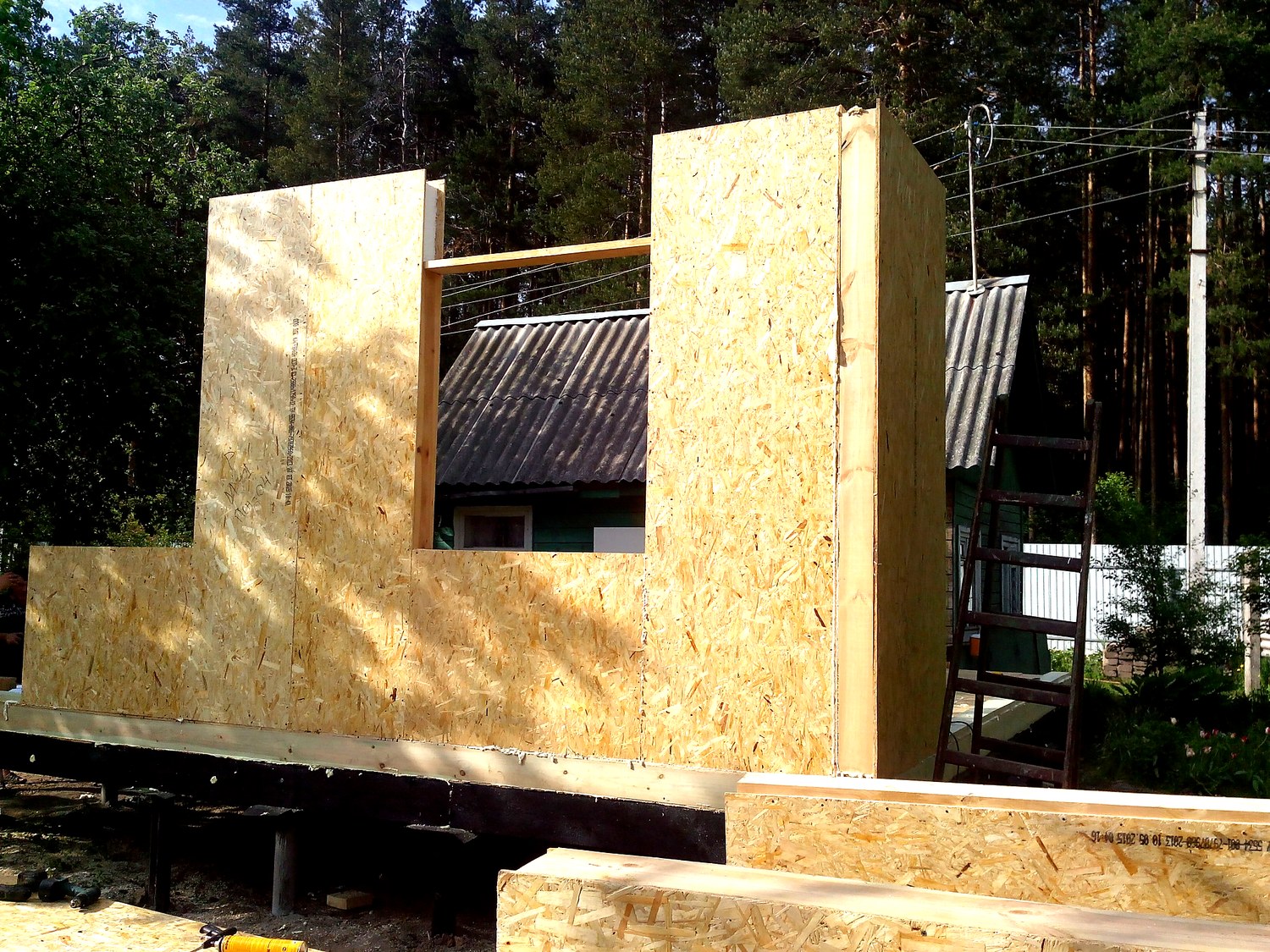 Haus nach Projekt „Alina“, Gebiet Iwanowo: Wandmontage