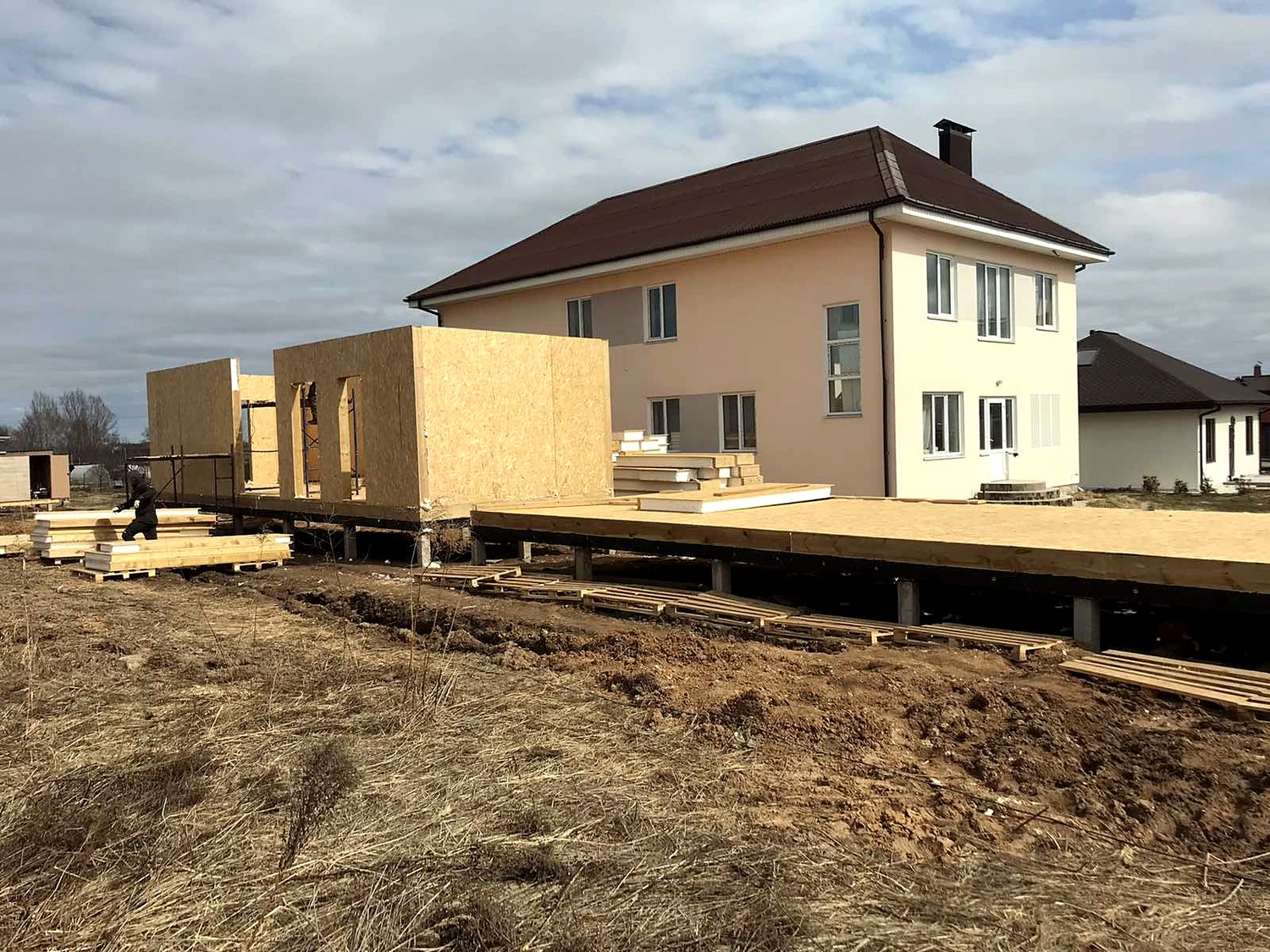“Ochag” projesine göre ev, Nijniy Novgorod bölgesi: duvar montajı