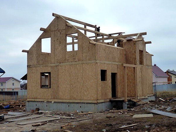 Haus nach Projekt „Bayern 193.54“, Nizhniy Novgorod: Wandmontage