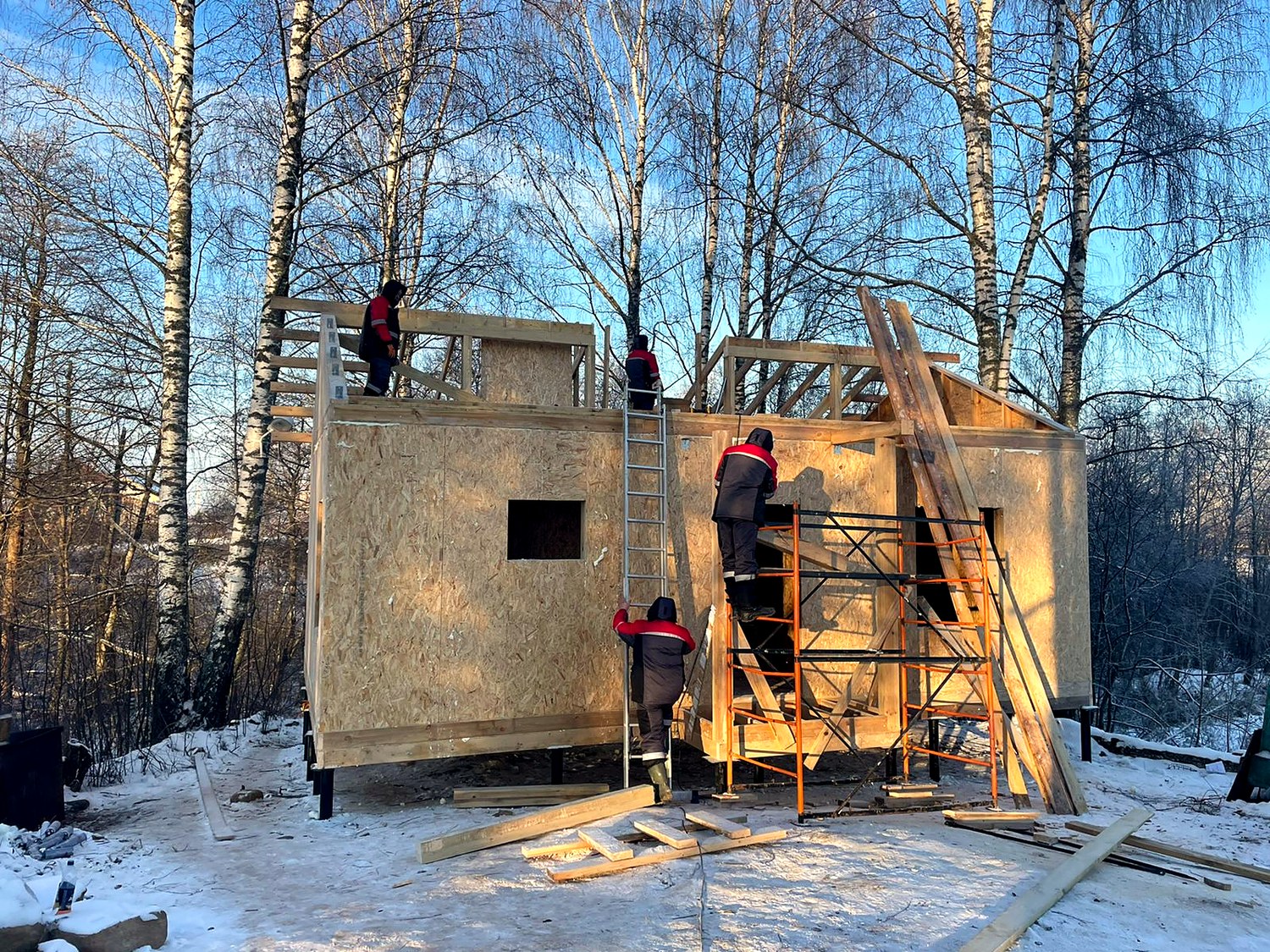 Haus 50 m² nach individuellem Projekt, Dorf Isakovskoe: Wandmontage