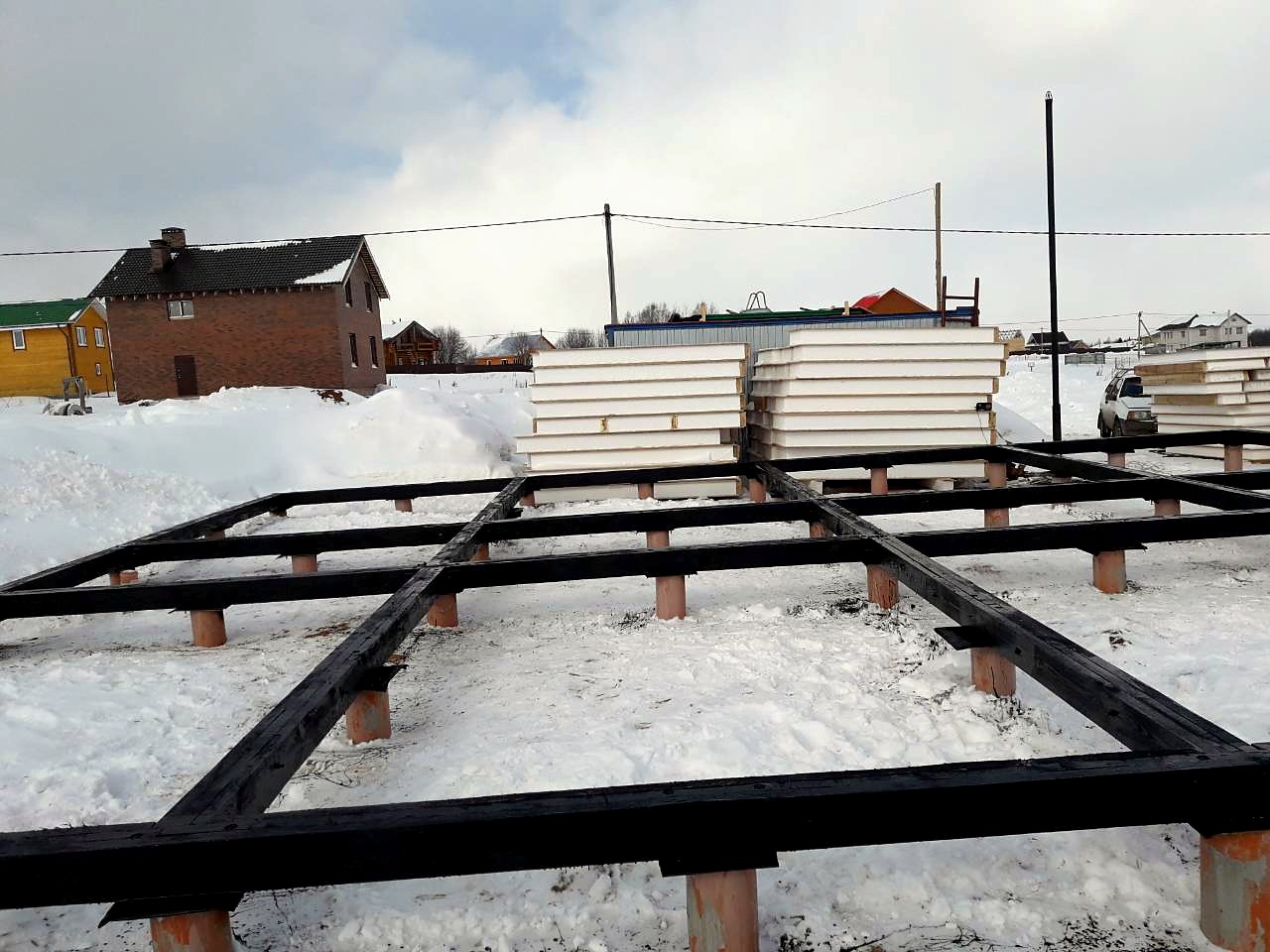 Haus nach individuellem Projekt, Dorf Popovskaya: Fundament und Grundrahmen