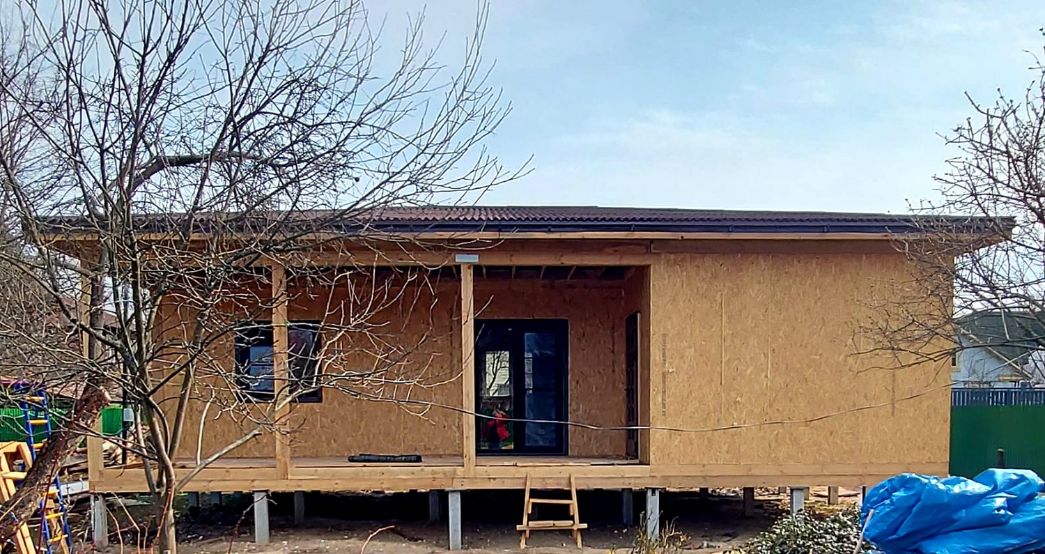 Haus 102 m², Projekt „Randevu - E2.8“, SNT „Sputnik“