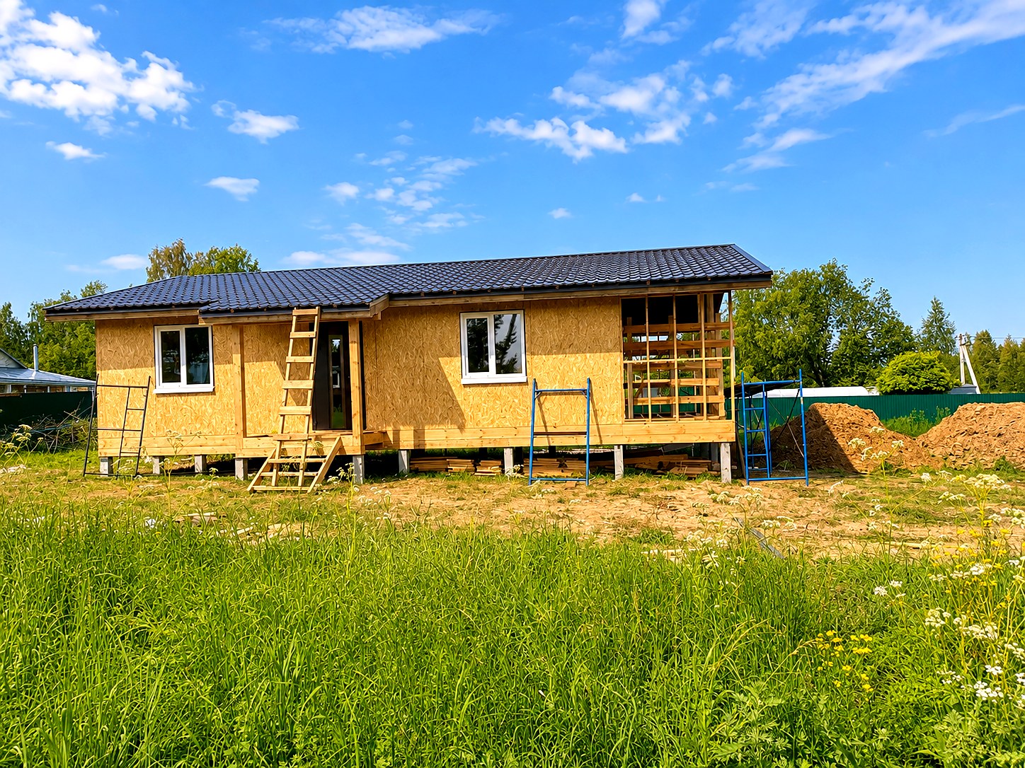 Haus 93,54 m² nach individuellem Projekt, Siedlung Karavaevo