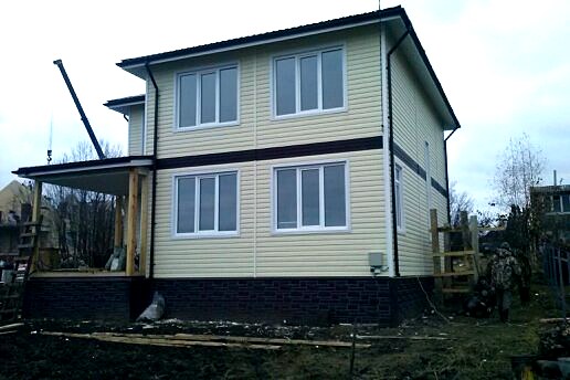 House built to a custom design, Astashevo village
