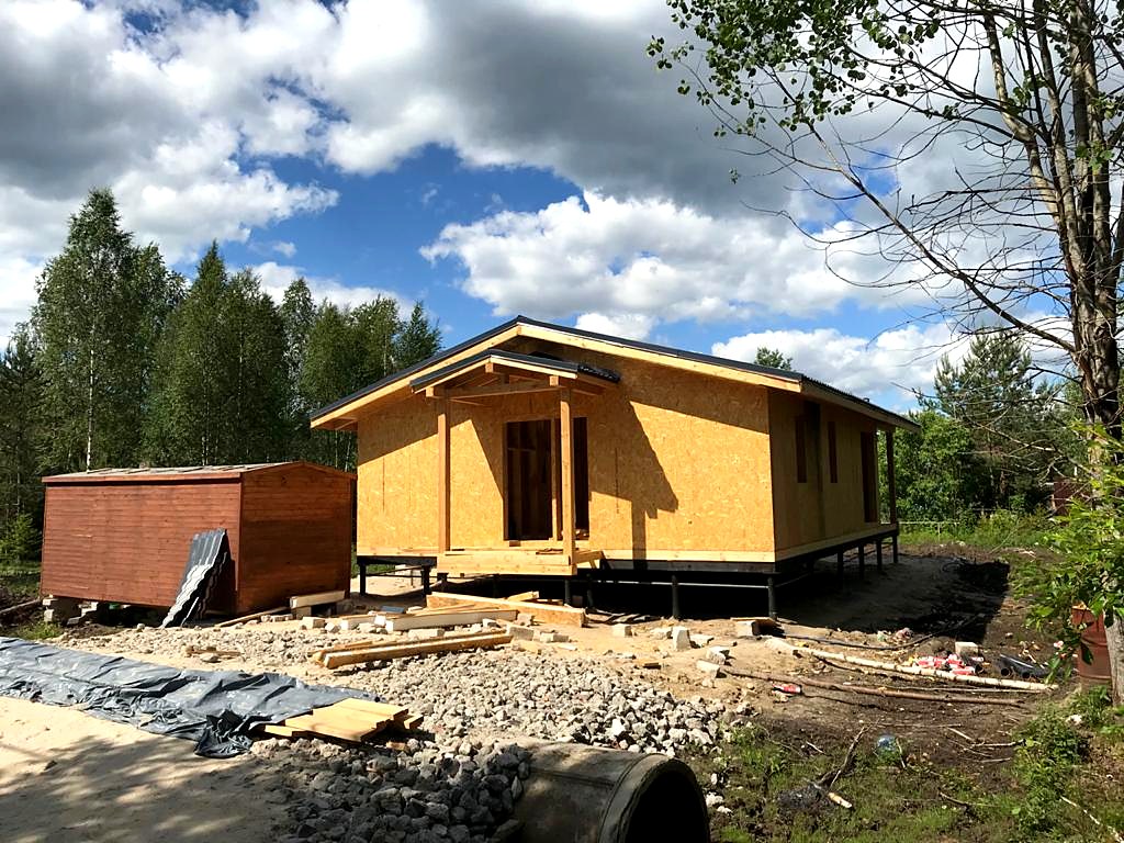 Haus nach individuellem Projekt, SNT „Rodnitschkowoe“