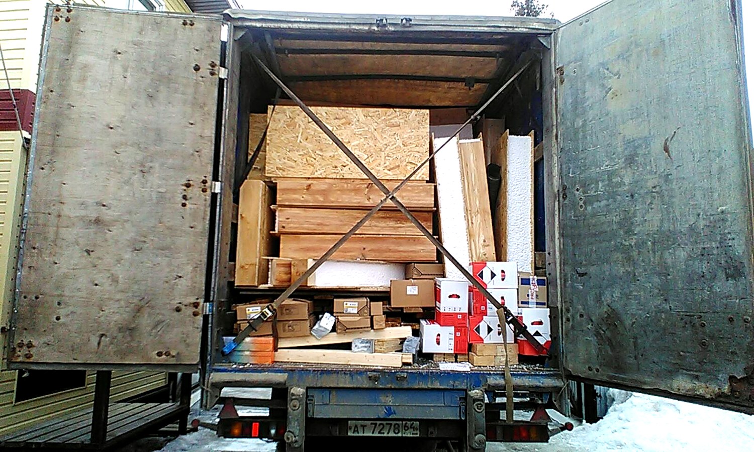 “Yesentuki 7.5x7.5” projesine göre ev, Fryanovo kasabası