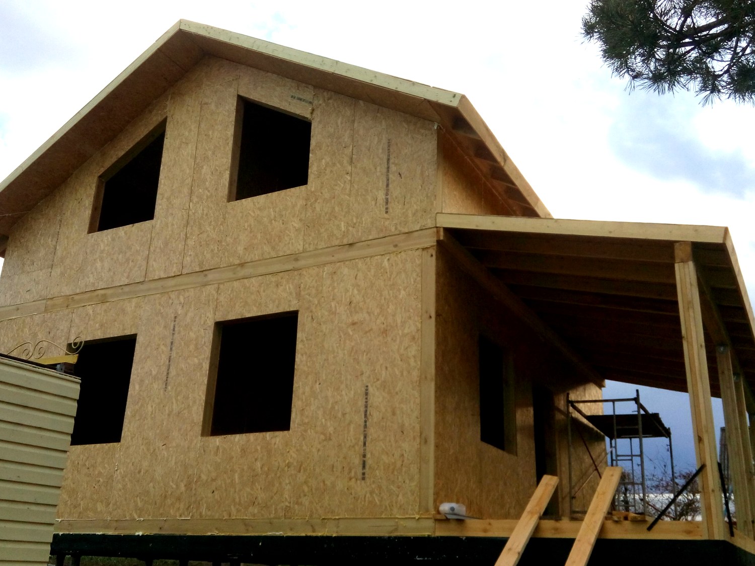 House based on the “Zefir” design, Fedchikha village