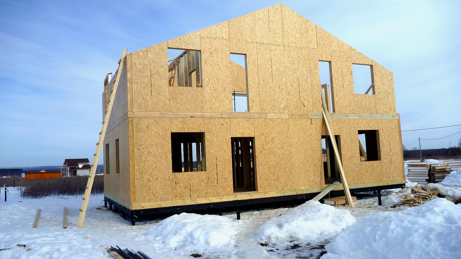 Haus nach individuellem Projekt, Dorf Elkhovka