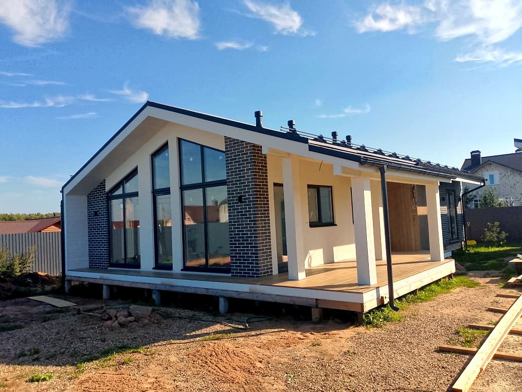 Haus nach individuellem Projekt, Dorf Kukarino