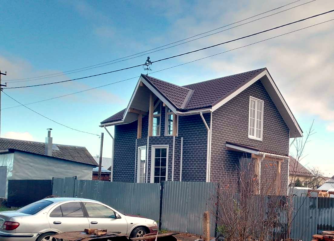 107 m² house built to a custom design, Shuya