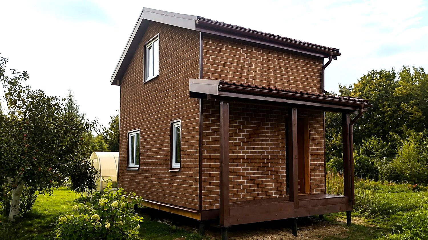 Haus nach Projekt „Kleines Ferienhaus“, NST „Poljany“