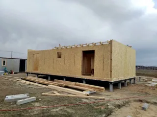 Haus nach Projekt „Mistika - K2.5“, Dorf Zdekhovo: Wandmontage