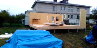 Özel projeye göre 65 m² ev, Pereslavl Zaleskiy: duvar montajı