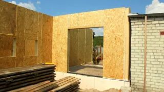 Haus nach individuellem Entwurf, Region Belgorod: Wandmontage