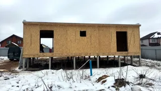 Haus nach Projekt „Mistika - K2.8“, Strunino: Wandmontage