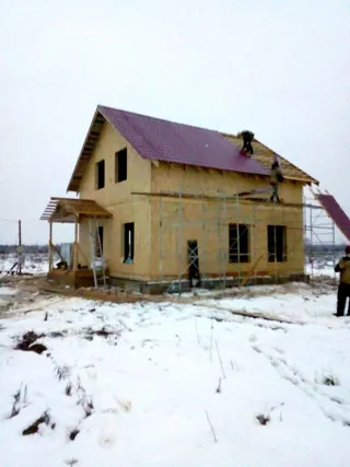 Haus nach individuellem Entwurf, Kostroma: fertiges Gebäude