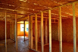 Haus nach Projekt „Sews“, Dorf Koltsovo: Innenwände