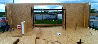 147 m² ev, “Yesentuki 8x8” projesi, Kalachevo köyü: duvar montajı
