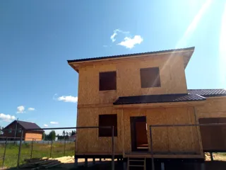 “Muza” projesine göre ev, Dzerzhinsk: ikinci kat ve çatı katı