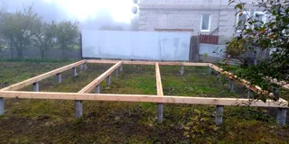 Özel projeye göre 65 m² ev, Pereslavl Zaleskiy: temel ve alt bağlama kirişi