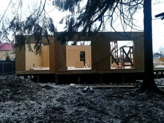 Özel projeli ev, Nazimikha köyü: duvar montajı