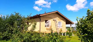 Haus nach individuellem Entwurf, Dorf Kudrino: fertiges Gebäude