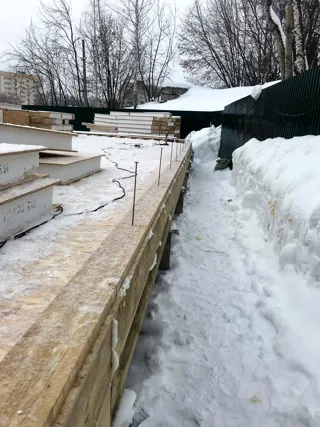 Haus 263 m² nach individuellem Projekt, Nizhniy Novgorod: Fundament und Grundrahmen